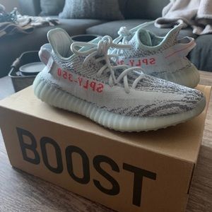 Yeezy Boost 350 V2 ‘Blue Tint’